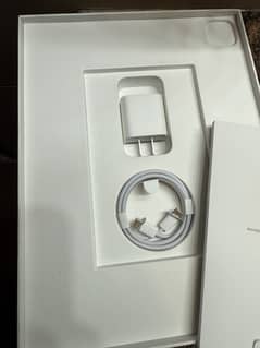 New iPad Pro M2 13" Space Gray ! [Brand New BoxPack]