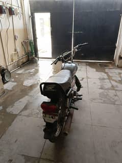 Honda cd70 2005