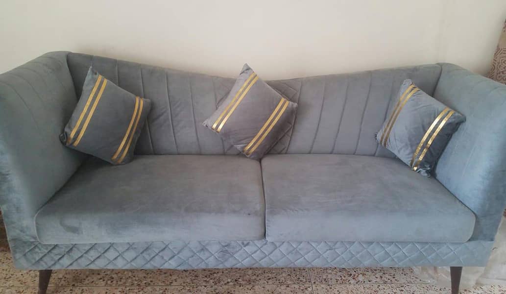 new condition only 1 month used 0