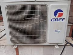 Gree Ac 1.5 ton only 2 season used  ph 03238849076