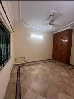 Beautiful Upper portion For Rent in G11
