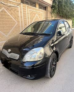 Toyota Vitz 2004