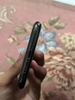 iphone 11 pro max for sale back break or 1 lens break