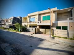 BEAUTIFUL 7 MARLA DOUBLE UNIT HOUSE IS AVAILABLE FOR SALE IN UMER BLOCK