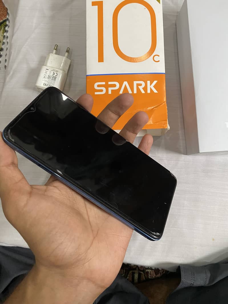 Tecno spark 10 c 128 lush condition 1