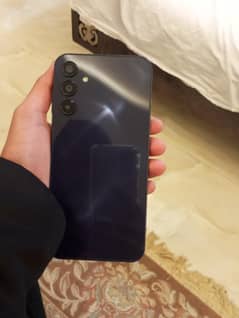 Samsung a15 8gb ram 256 in warranty of 7 months