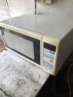 Dawlance microwave oven