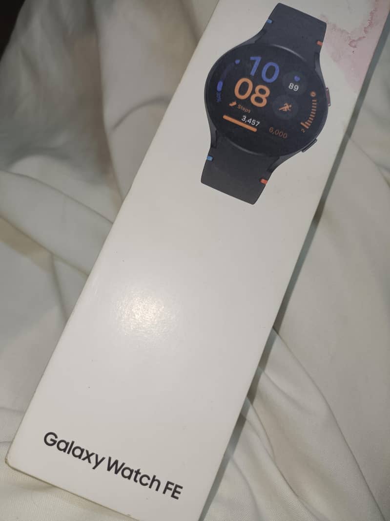 Galaxy Watch FE Only Box Open. 10/10 condition 0