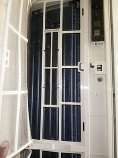 Hair ka AC DC inverter 1.5 ton my WhatsApp 0304=73=37=522
