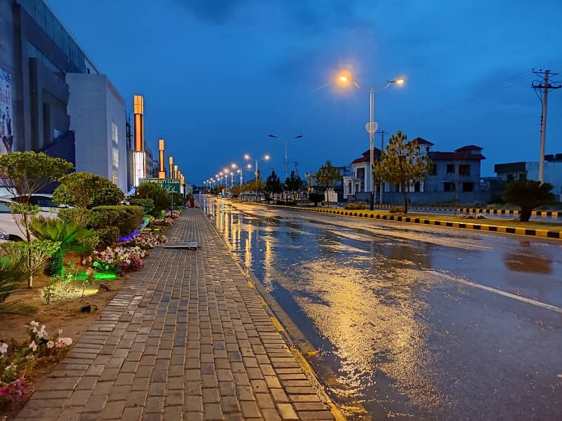 05 Marla Prime Location Plot (I Block Major Road) 1