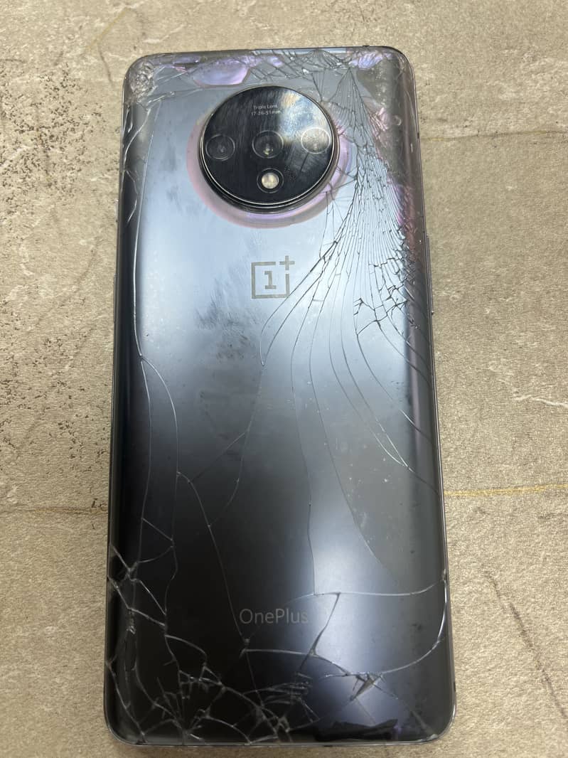 One plus only mobile with sim use 1