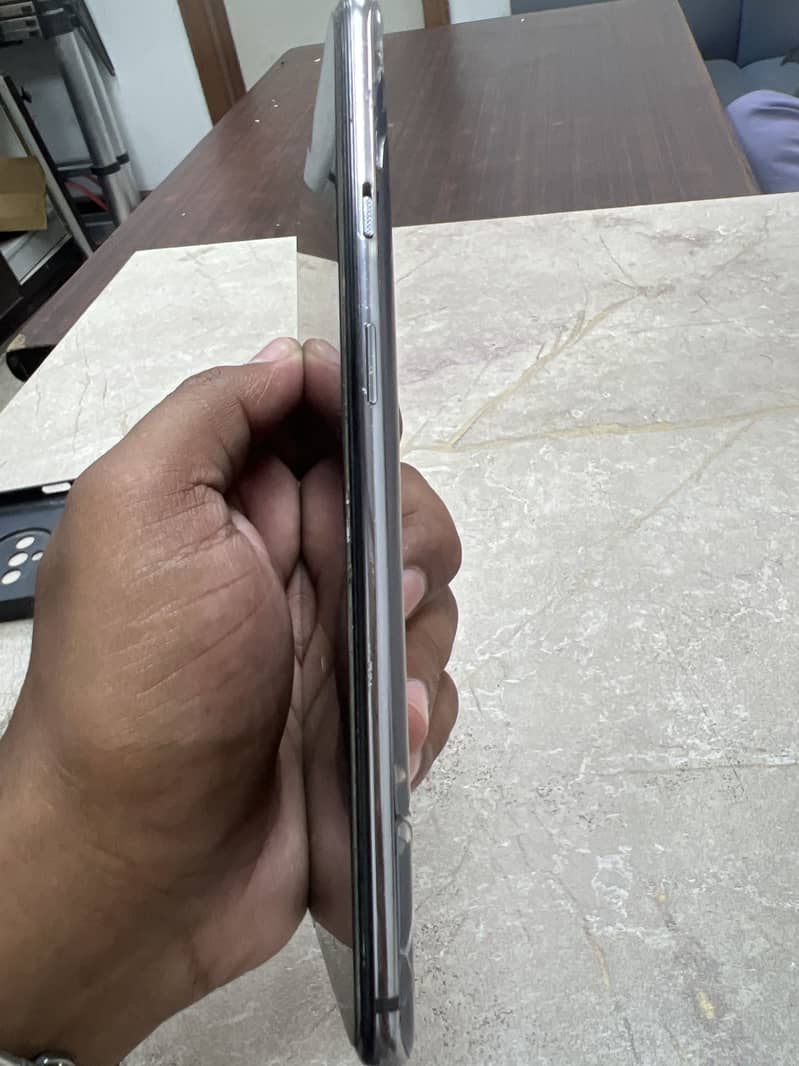One plus only mobile with sim use 3