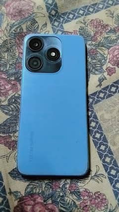 Tecno Spark 10c 4+4 128 With Box + Charger