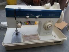 Singer Sewing machine New no open Golden girl 963