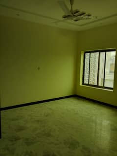 1 bed flat 2nd floor for rent like new