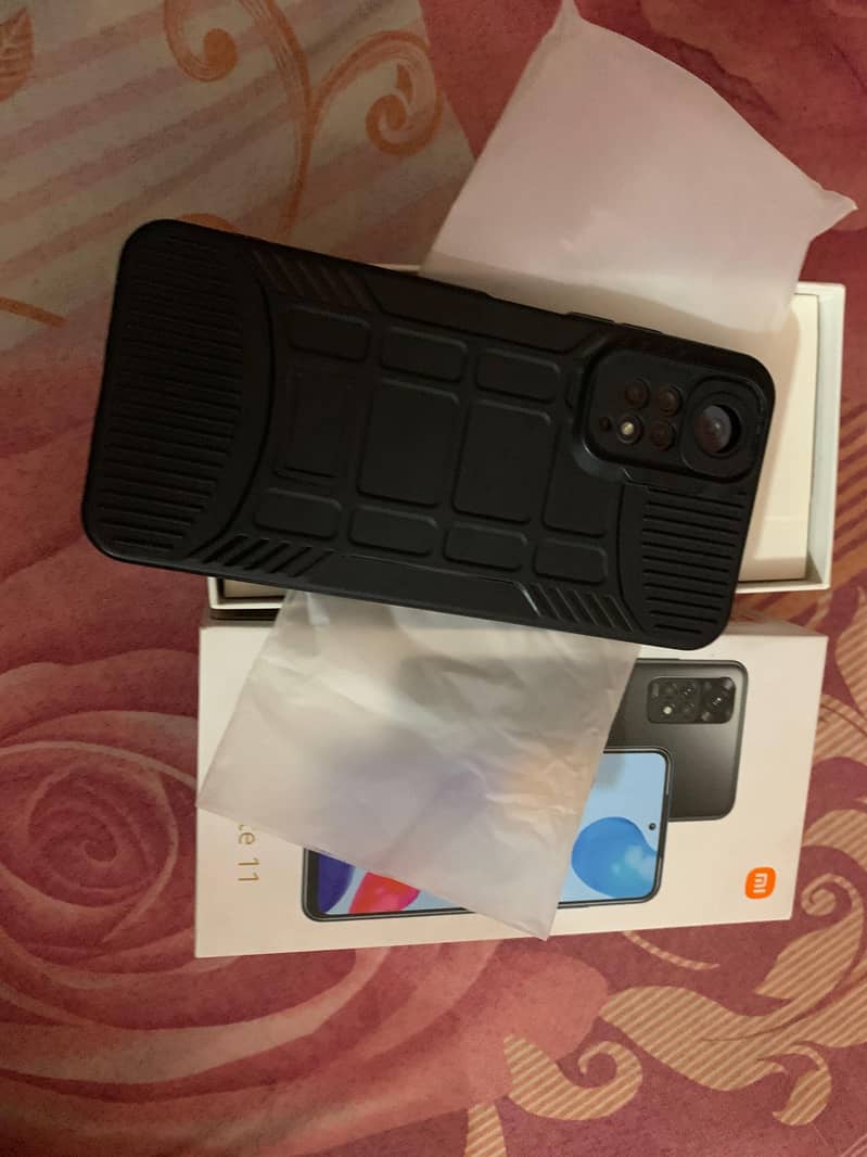 Redmi Note 11  One handuse with Box 1