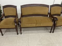 5 seater chinioti sofa set urgent sale