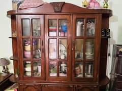 Showcase for Sale – Final Price Rs. 12,000 (No Bargain)