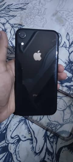 iphone XR factory un all ok 10/9 best fro gaming