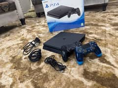 PlayStation 4 slim 1tb