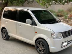 MITSUBISHI EK WAGON PEARL WHITE