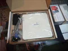 original hikvision ,03 security cameras with controller  500gb hdd