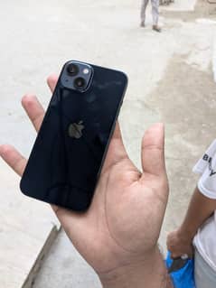 iphone 13 128gb jv 100 health under warrnty.