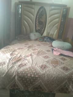 Bedroom set