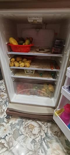 selling refrigerator