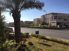 READY TO MOVE 235sq yd 3Bed DDL Villas FOR SALE at Precinct-27 Close to Jinnah Avenue and London Bridge