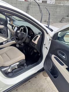 Honda Vezel 2016