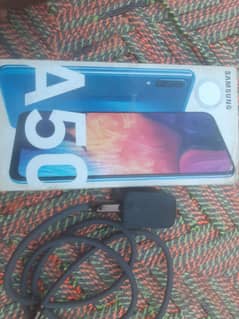 Samsung a50 with box 4x2/128