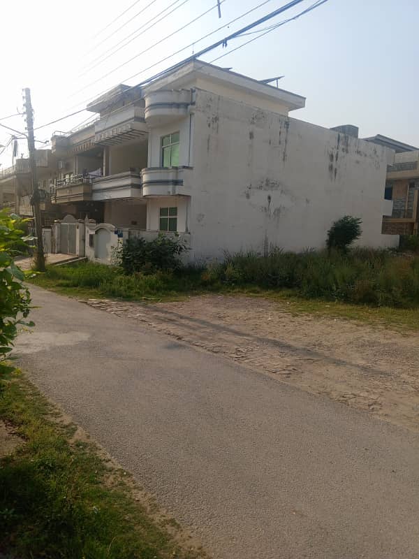 8 Marla PLOT Size (30+70) DEMAND 2 Corer 80 Lack CDA Transfer 10
