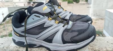 AVIA branded import