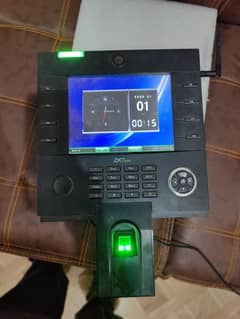 ZKT