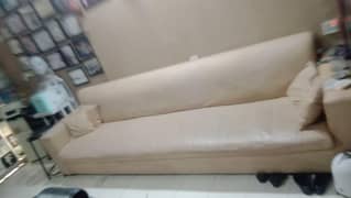 Sofa Urgently sale