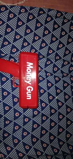 money gun