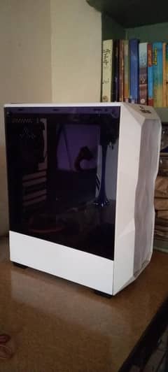gaming case and led