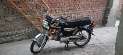 Honda Cd 70 total genuine bike