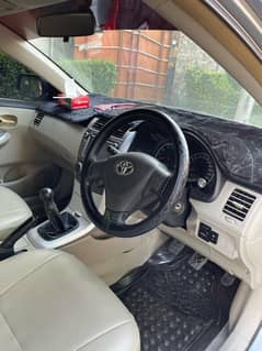 Toyota Corolla Gli 1.3 limited edition 2014 Manual
