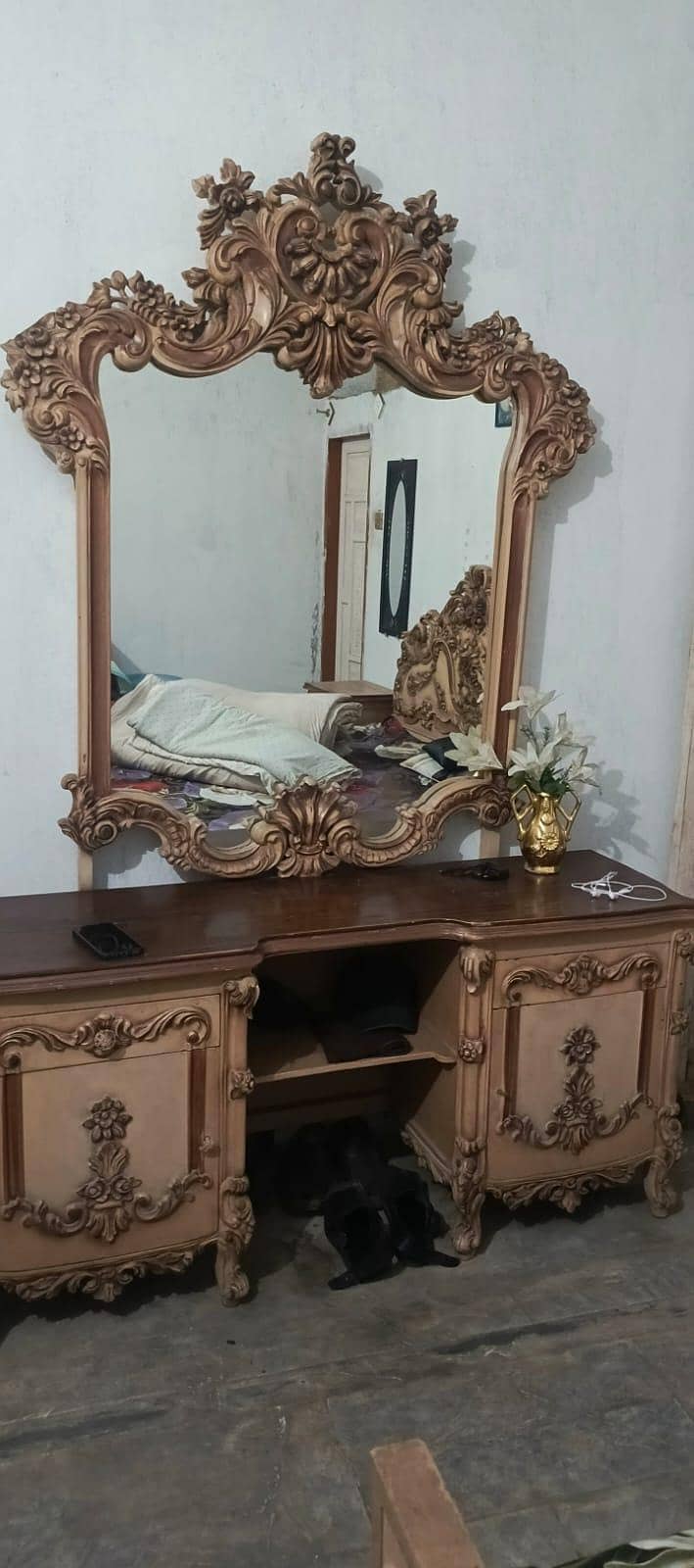 King size bed with side Table & Dressing Table, without mattress. 1
