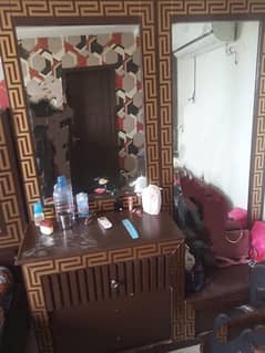 Dressing table for sale