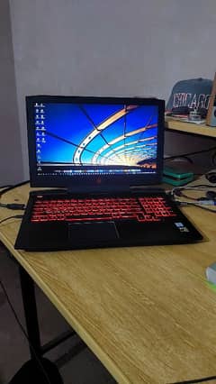 HP Omen 15 Gaming Laptop, i7 7700hq, gtx 1050ti, 16gb ram, 512 ssd