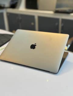MacBook Pro 2017