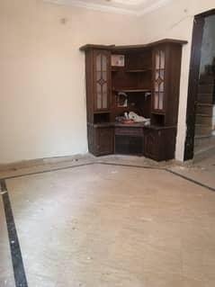Allama Iqbal Town 10 Marla Double Story House For Sale