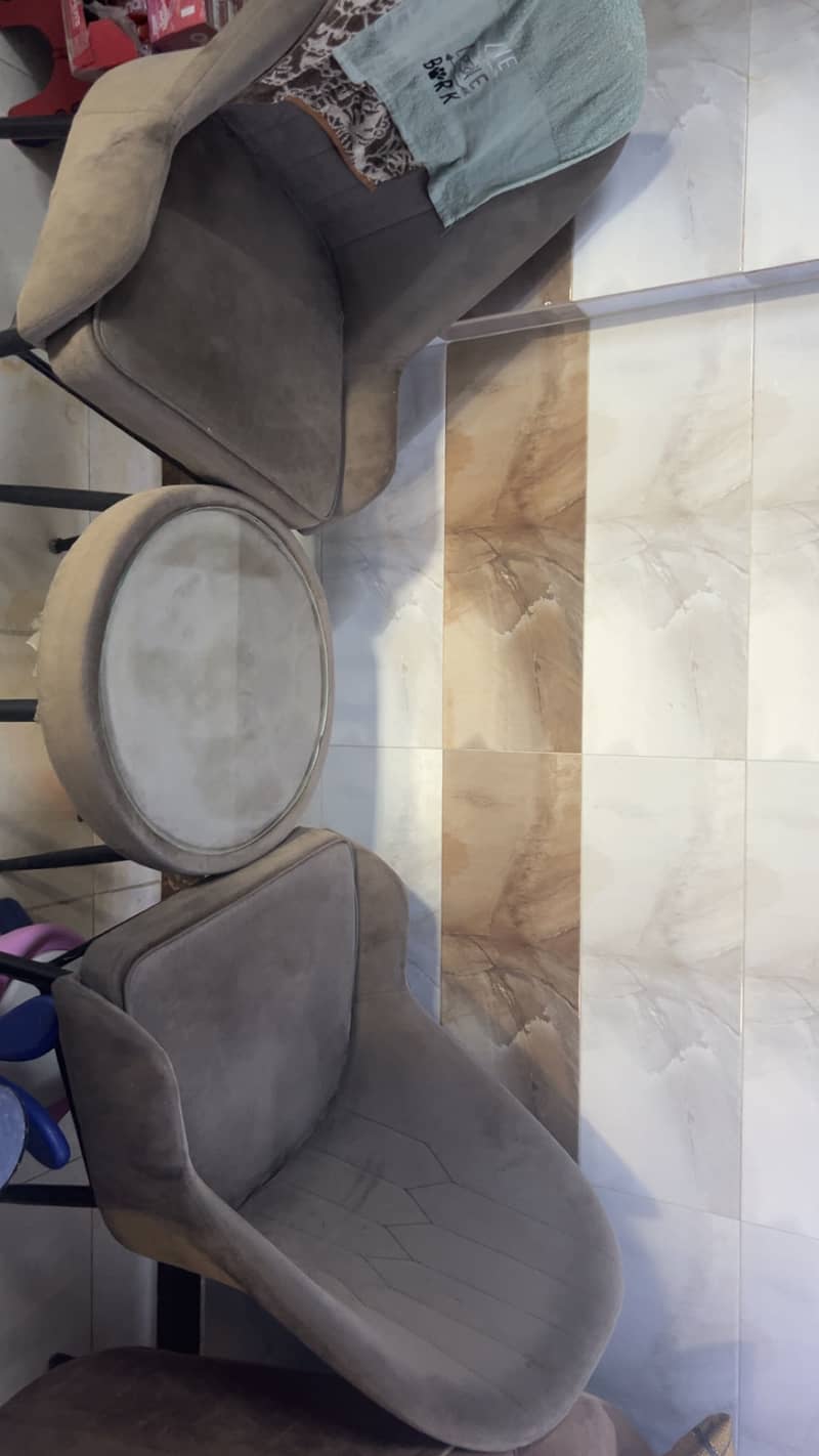 Coffee table  in a very good condition 0