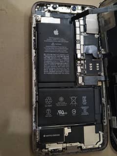iphone xs max  03054029670