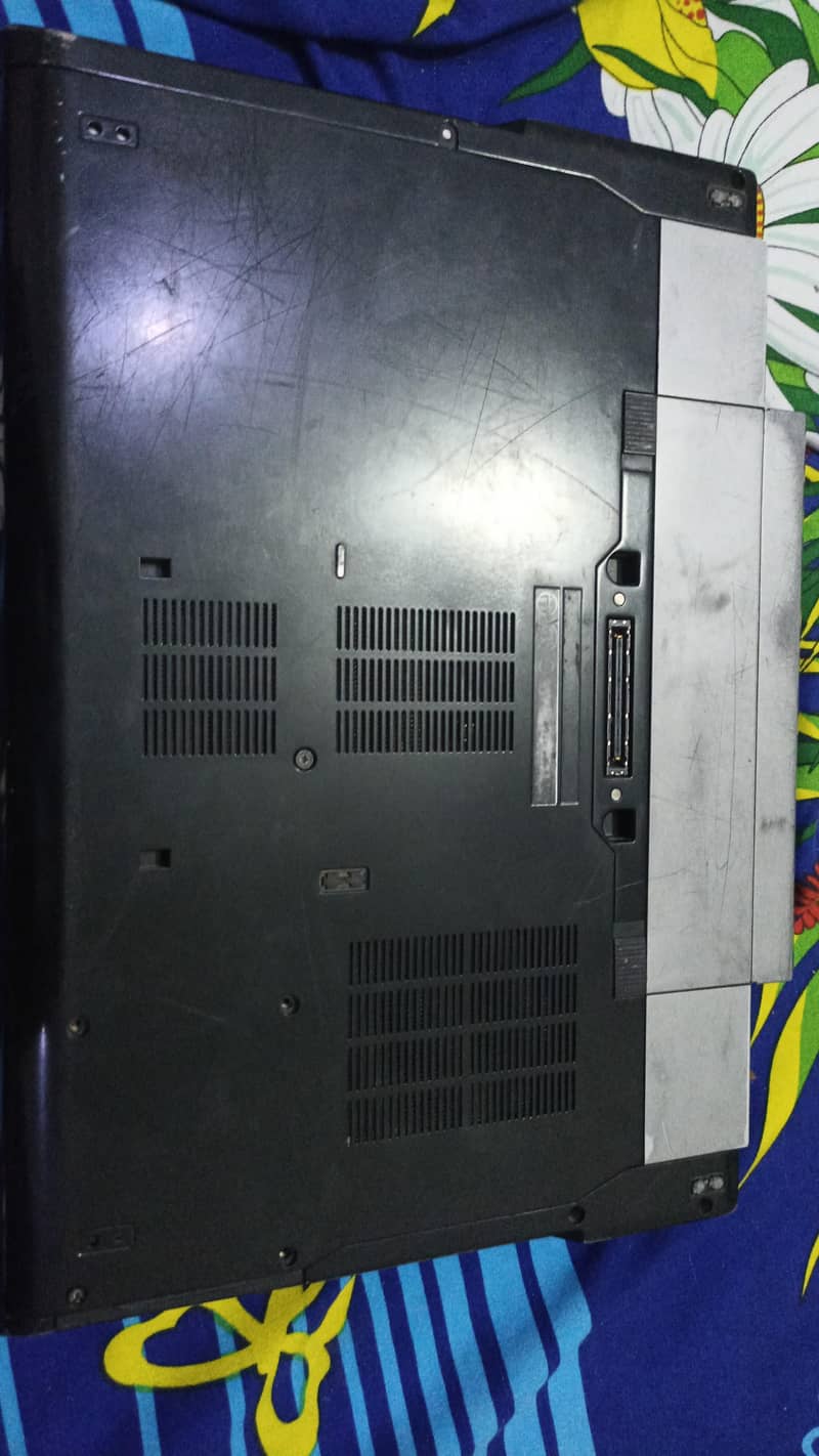 Dell latitude E6510 2