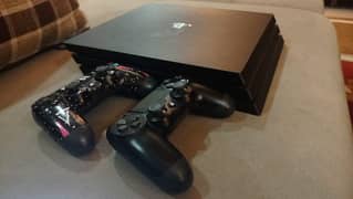 PS4 pro jailbreak 2 controllers 13 games available