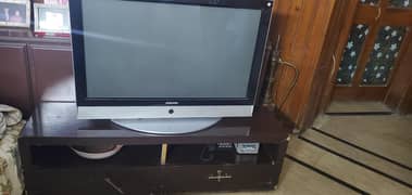 defected 43 inches led